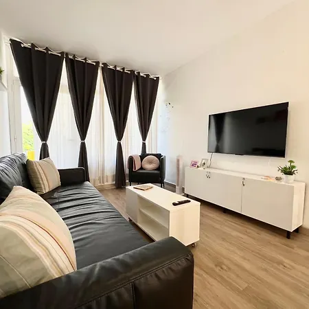 公寓 Piteras Americas