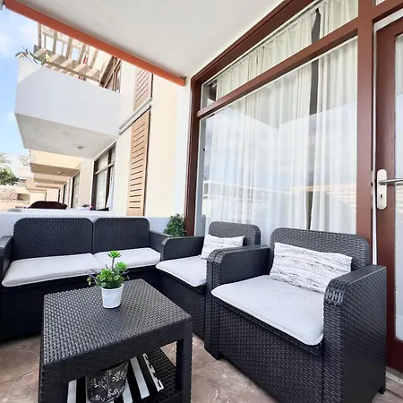 Piteras Americas Апартаменты Арона